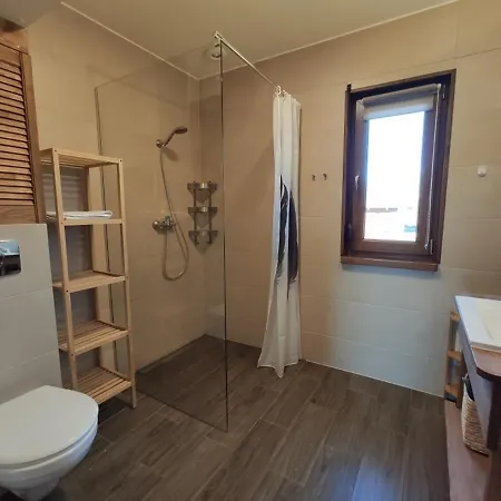 Feriehus Sowi Kamien Lomnica (Jelenia Gora)